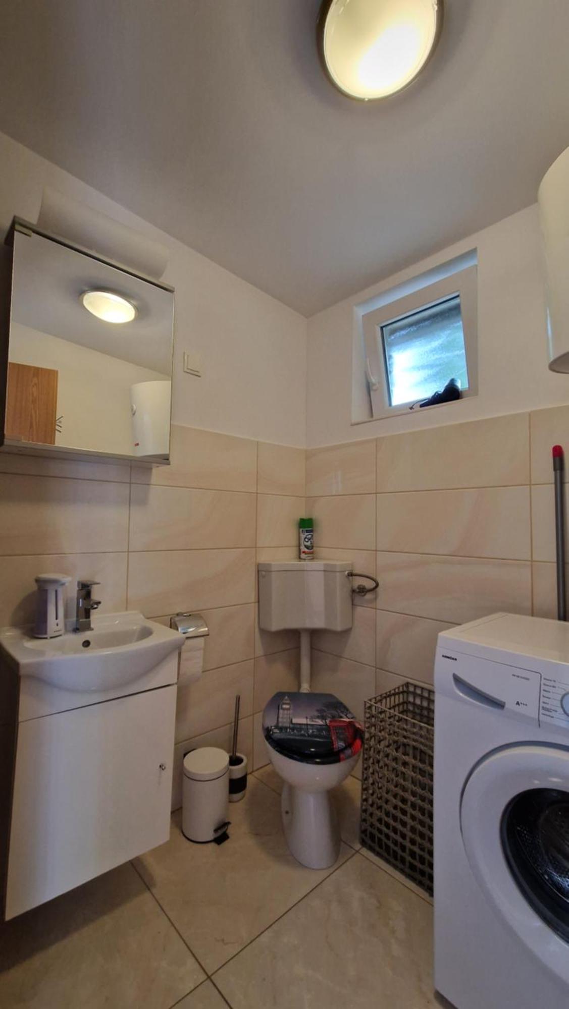 Urinj Apartamento Kostrena Exterior foto