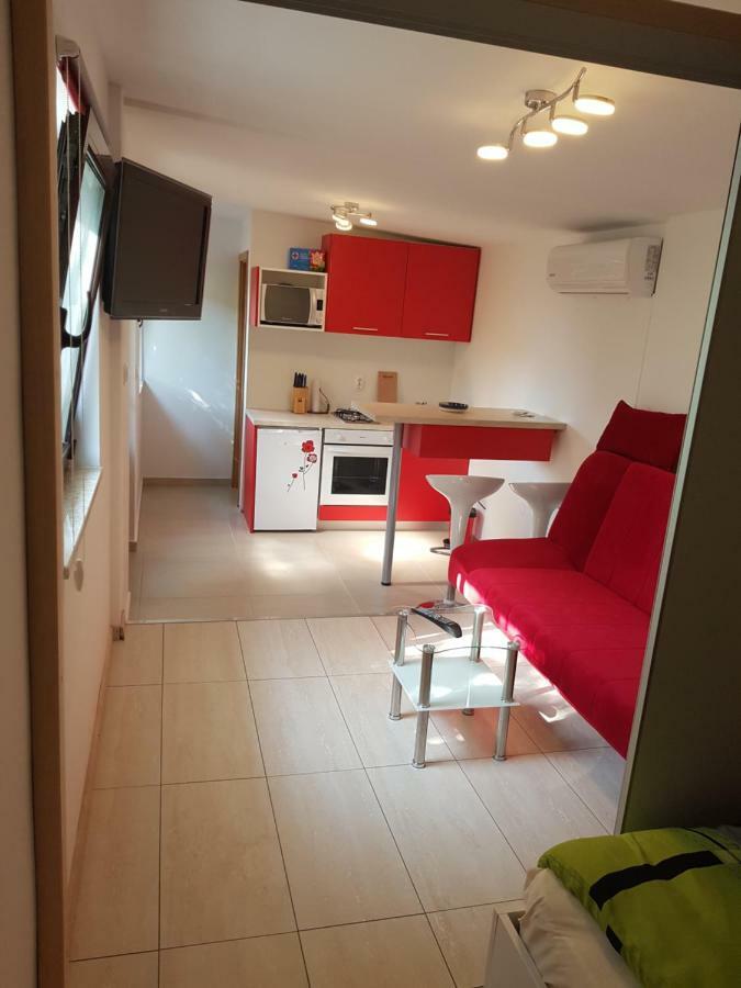 Urinj Apartamento Kostrena Exterior foto