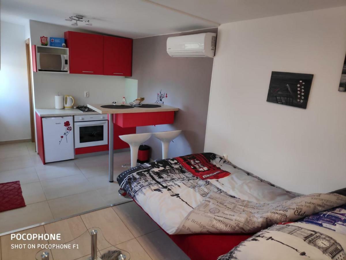 Urinj Apartamento Kostrena Exterior foto